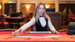 greyhound tv Live tables